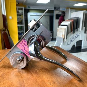 Serrure pour porte herrayma " R-930 CP"