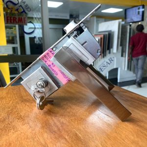 Serrure pour porte herrayma " RCC-220"